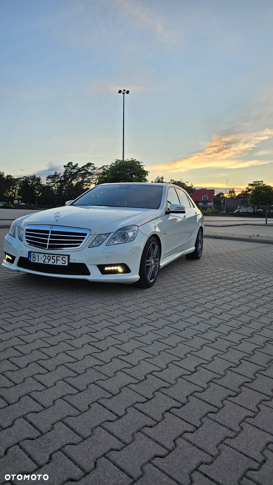 Mercedes-Benz Klasa E 250 CGI BlueEFFICIENCY Avantgarde - 1