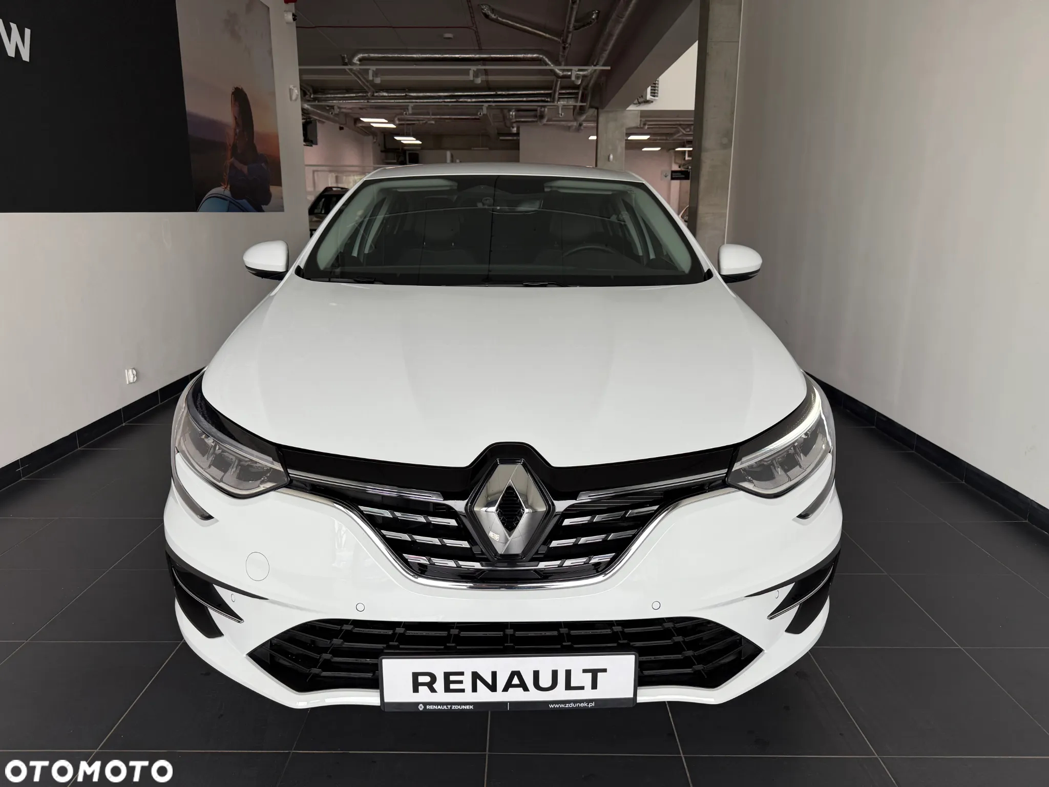 Renault Megane 1.3 TCe FAP Techno EDC - 5