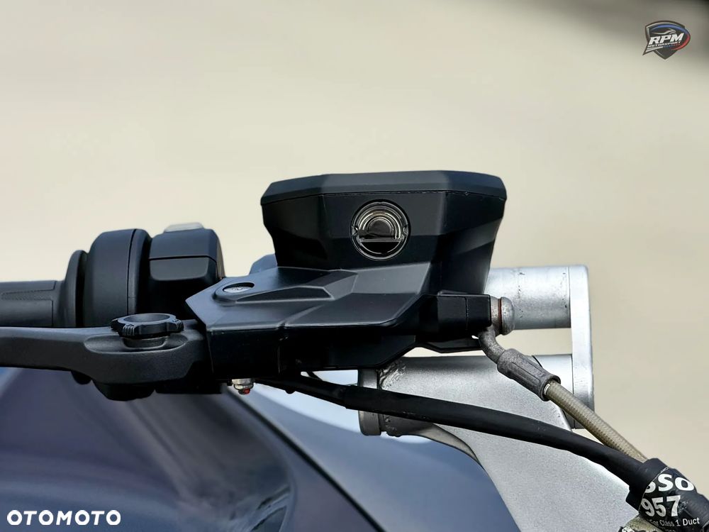 BMW RT - 11