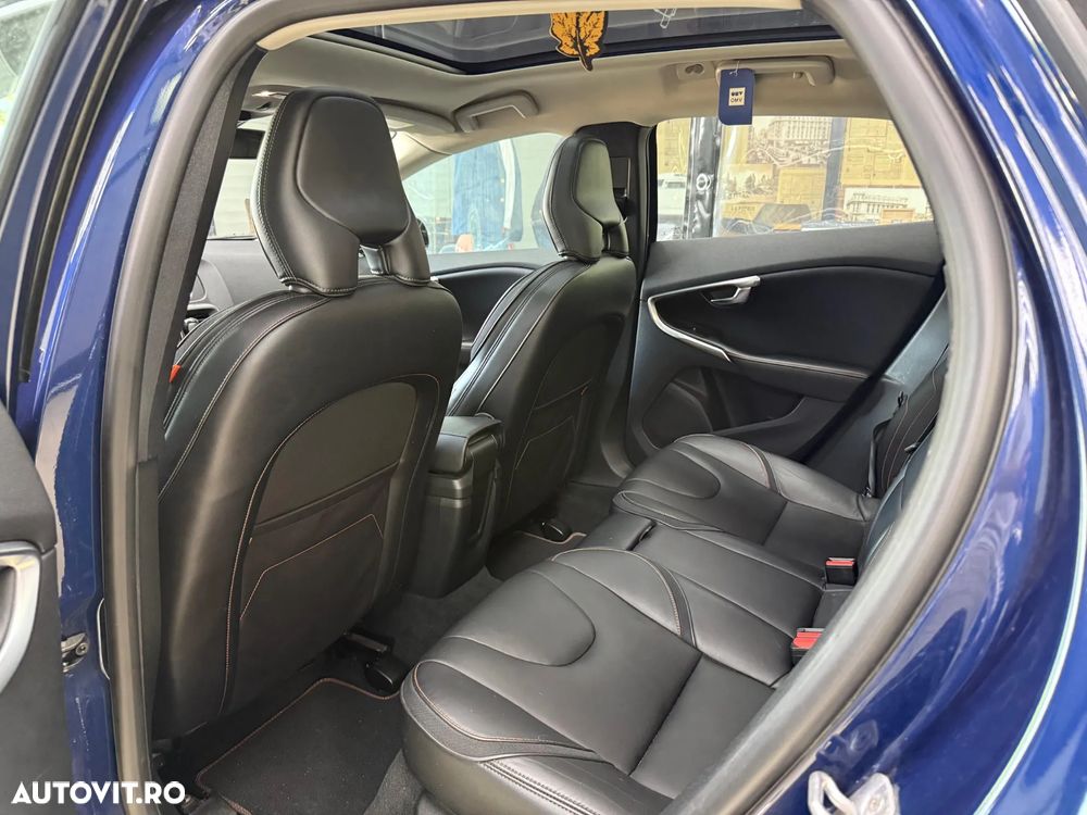 Volvo V40 D2 Ocean Race - 23