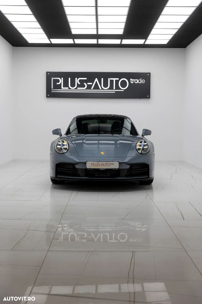 Porsche 911 Carrera PDK - 2