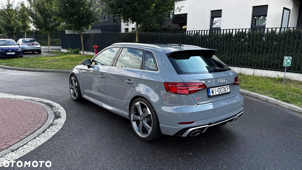 Audi RS3 Sportback - 4