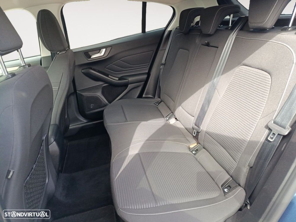 Ford Focus 1.0 EcoBoost Titanium - 13