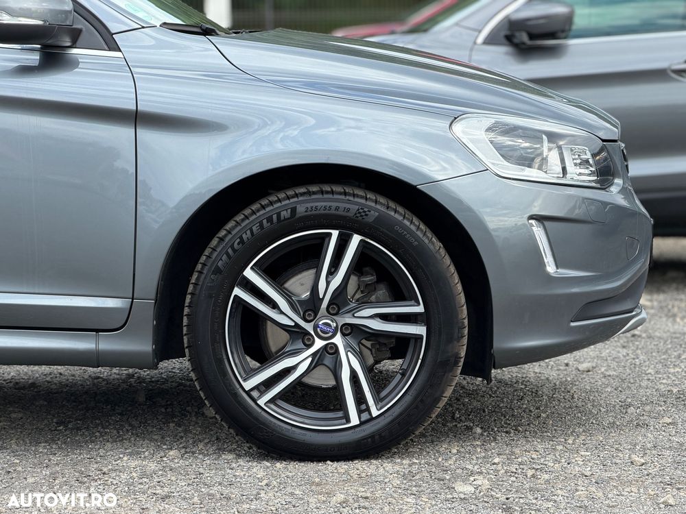 Volvo XC 60 D4 Geartronic Summum - 12