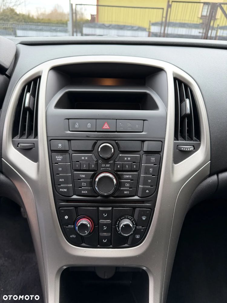 Opel Astra 1.4 Selection - 8