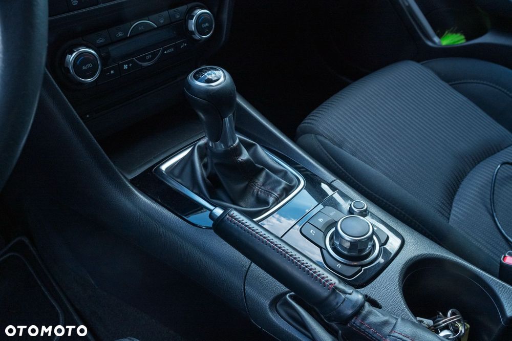 Mazda 3 - 15