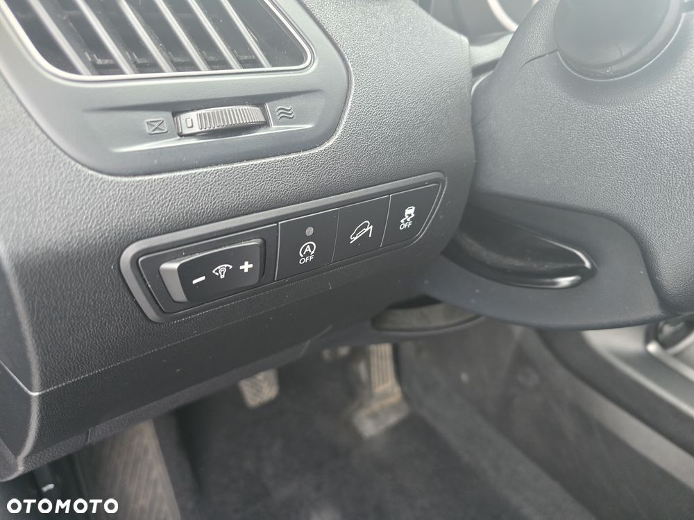 Hyundai ix35 1.7 CRDi 2WD blue Trend - 16