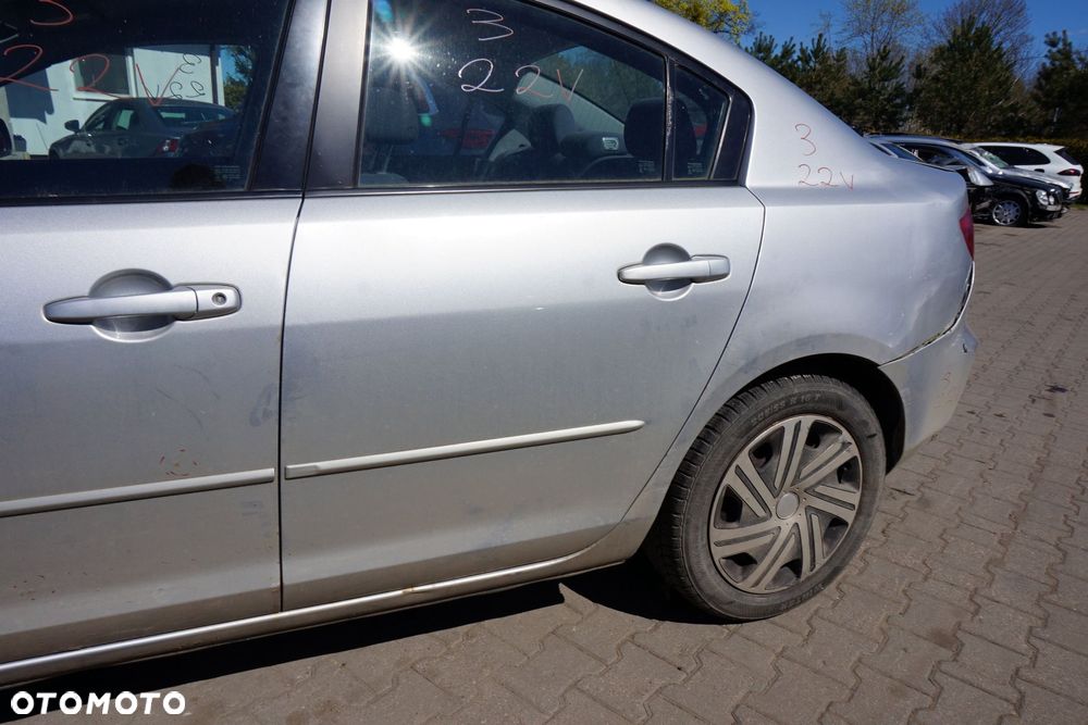 DRZWI TYLNE LEWE 3 I BK SEDAN 22V  SREBRNY MAZDA 2003-2006 - 4