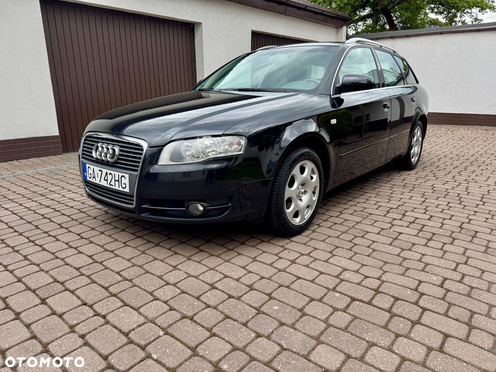 Audi A4 Avant - 1