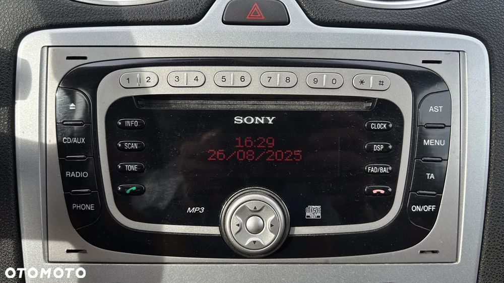 Ford Focus ST - 12
