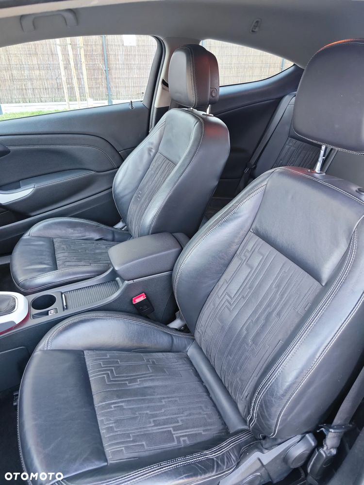 Opel Astra 1.6 T Sport - 10