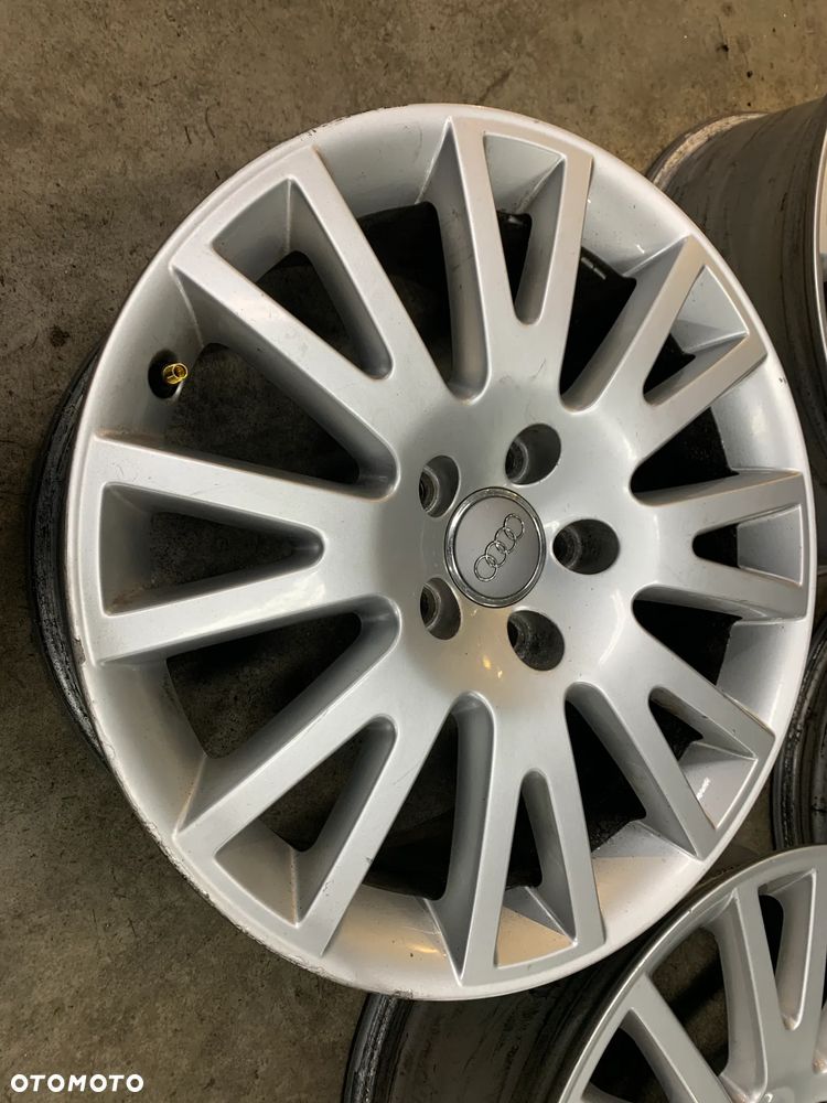 felgi aluminiowe 17" ET42 7J 4F0601025AC Audi A6 C6 2.7 FL Lift - 2