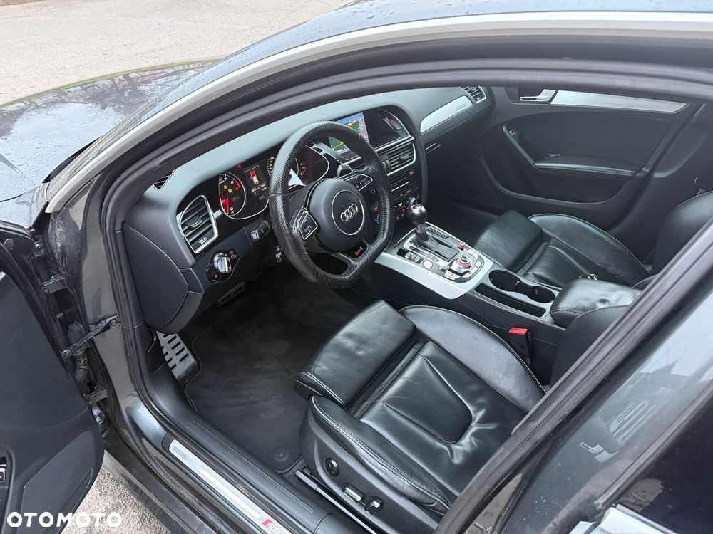 Audi RS4 Avant Avant S tronic - 18