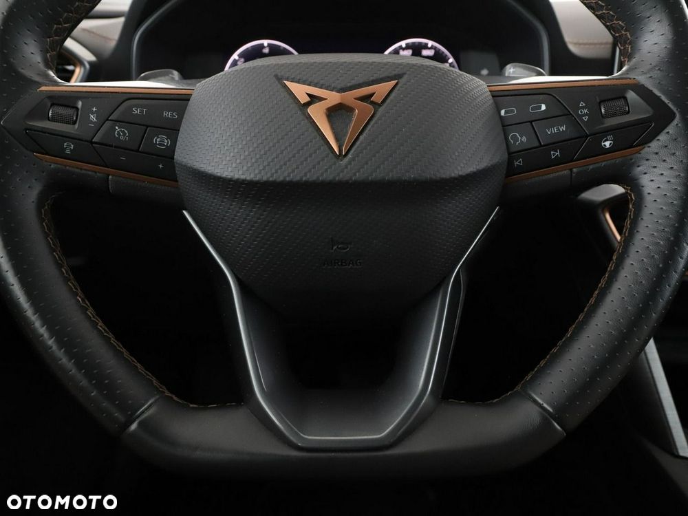 Cupra Formentor 1.4 e-Hybrid DSG - 23