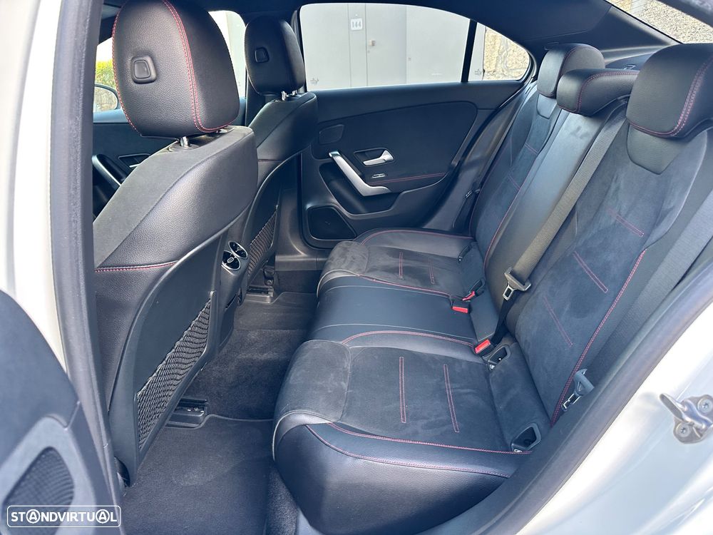 Mercedes-Benz A 180 Limousine d 7G-DCT AMG Line - 39