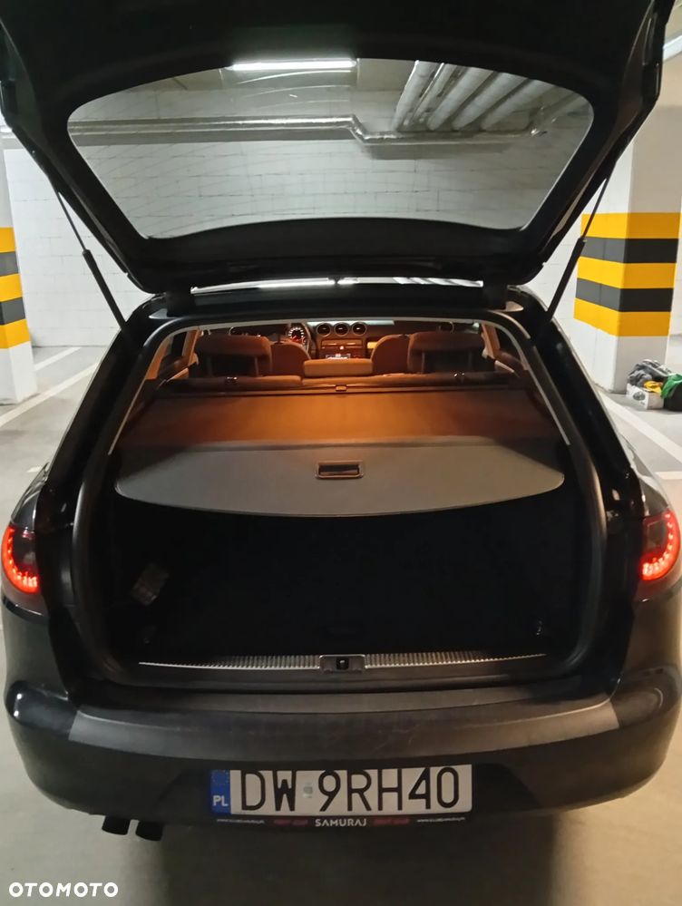 Seat Exeo 2.0 TDI CR Multitronic Style - 31