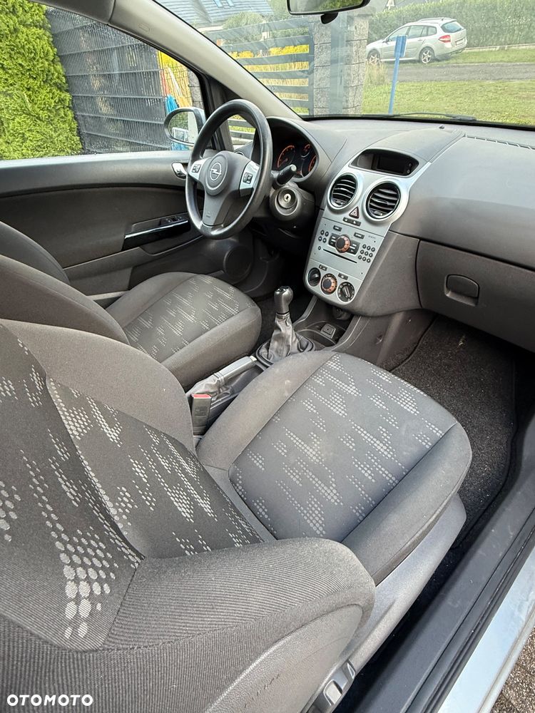 Opel Corsa 1.2 16V (ecoFLEX) Color Edition - 19