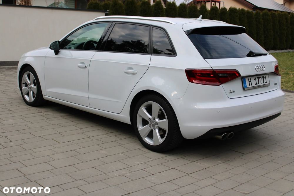 Audi A3 Sportback 2.0 TDI - 6