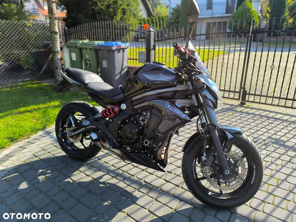 Kawasaki ER - 12