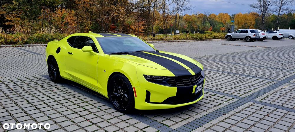 Chevrolet Camaro Coupe 2.0 - 8