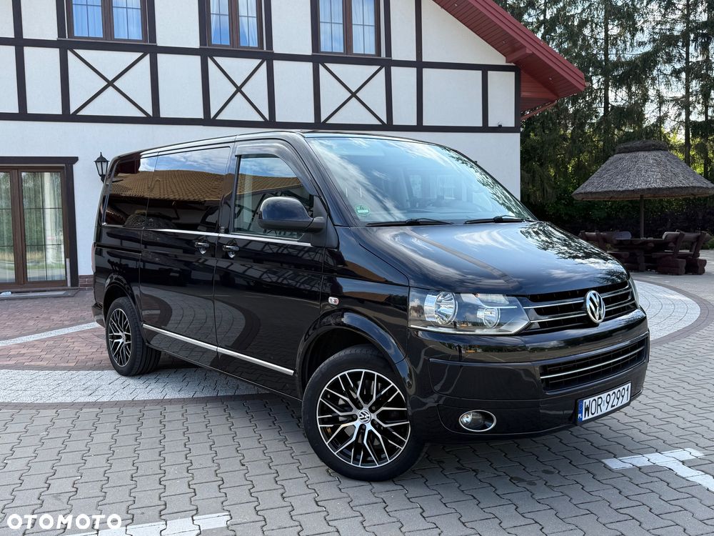 Volkswagen Multivan - 1