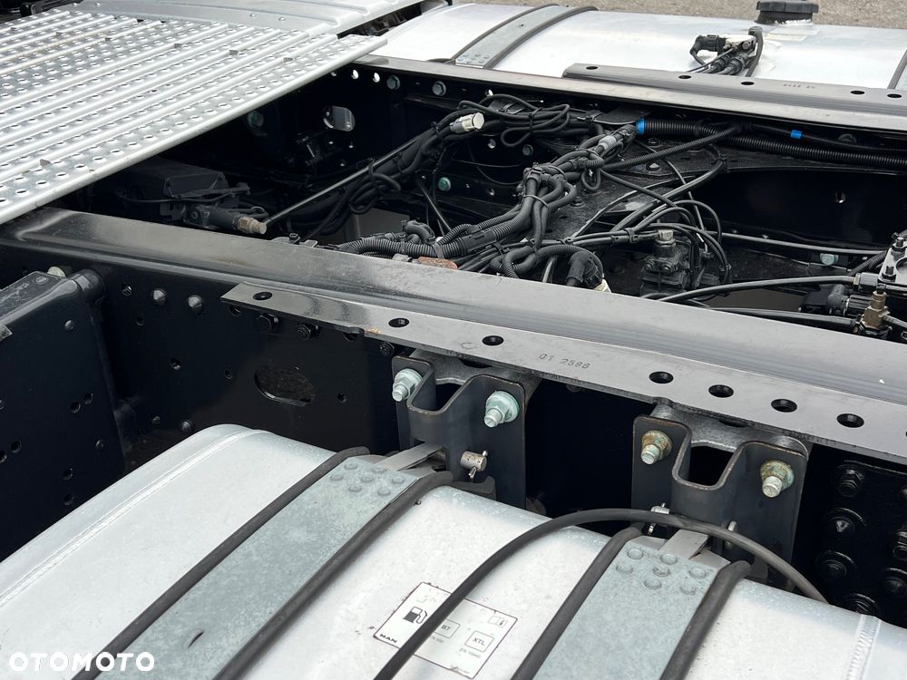 MAN TGX 18.470 AUTOMAT/DWA ZBIORNIKI - 14