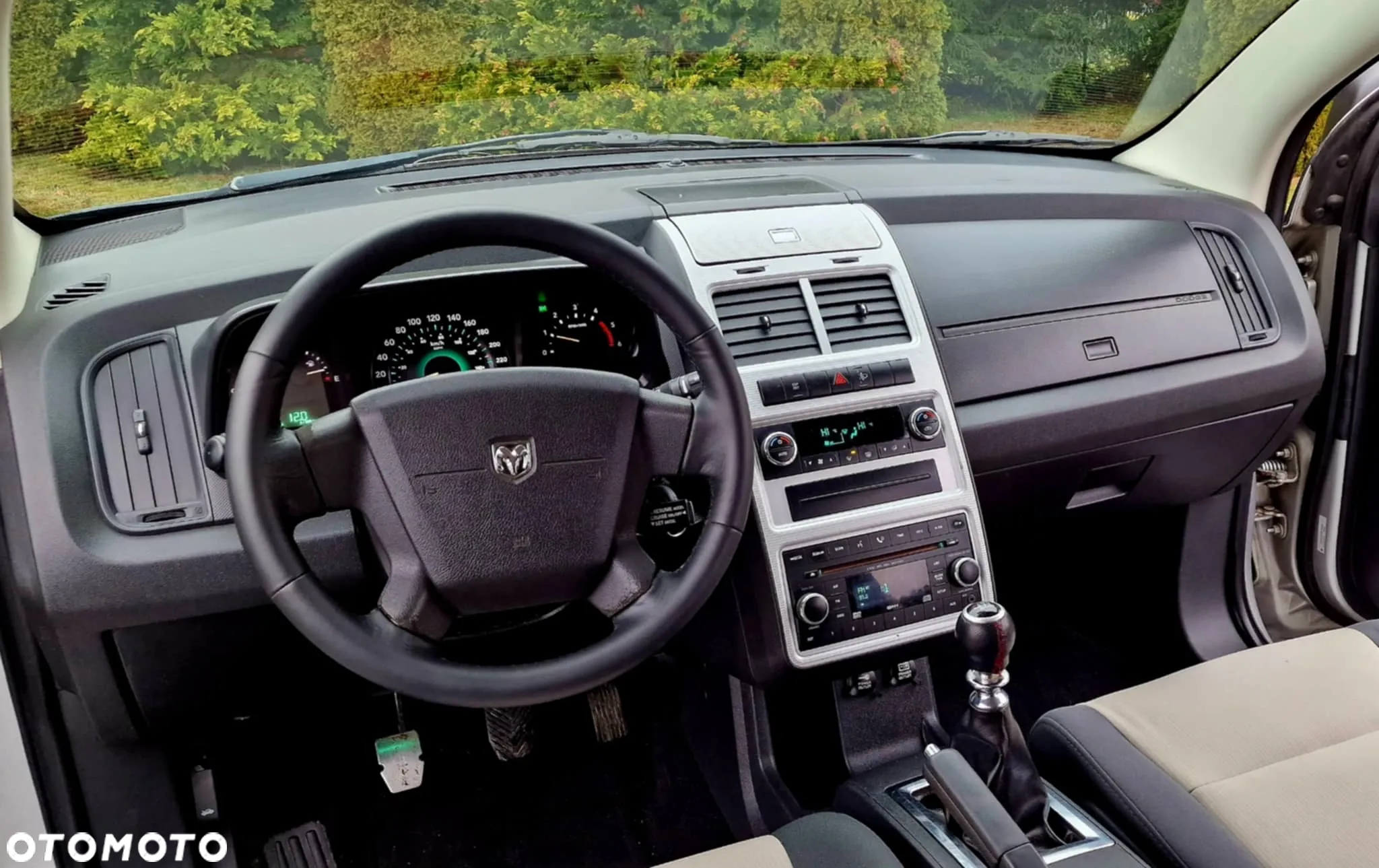 Dodge Journey - 12