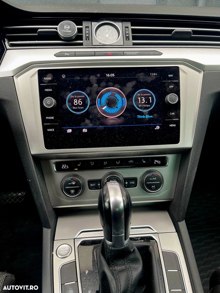 Volkswagen Passat - 22