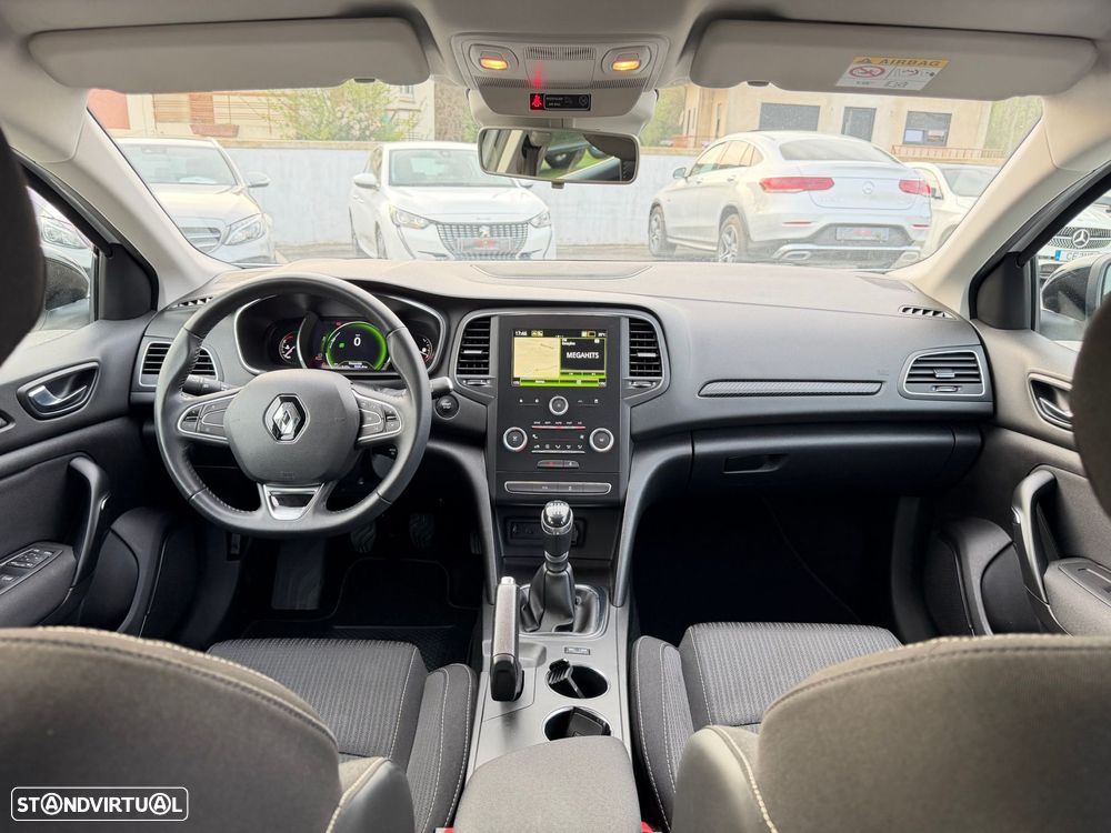 Renault Mégane 1.5 Blue dCi Zen - 32