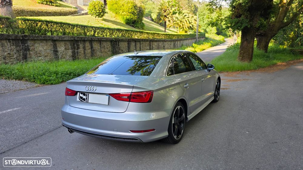 Audi A3 Limousine 1.6 TDI S-line S tronic - 2
