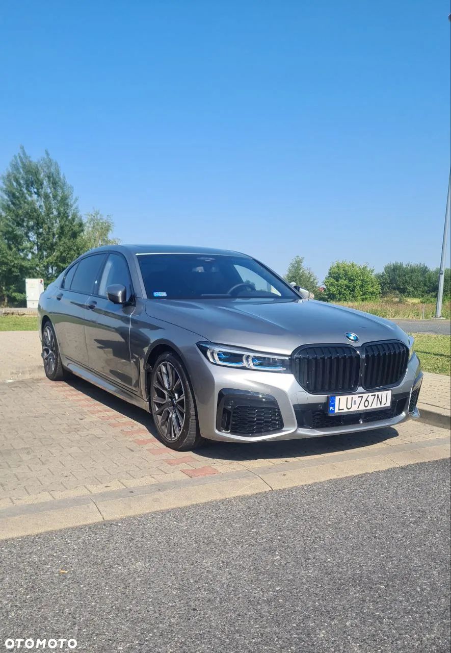 BMW Seria 7 750Li xDrive sport - 1