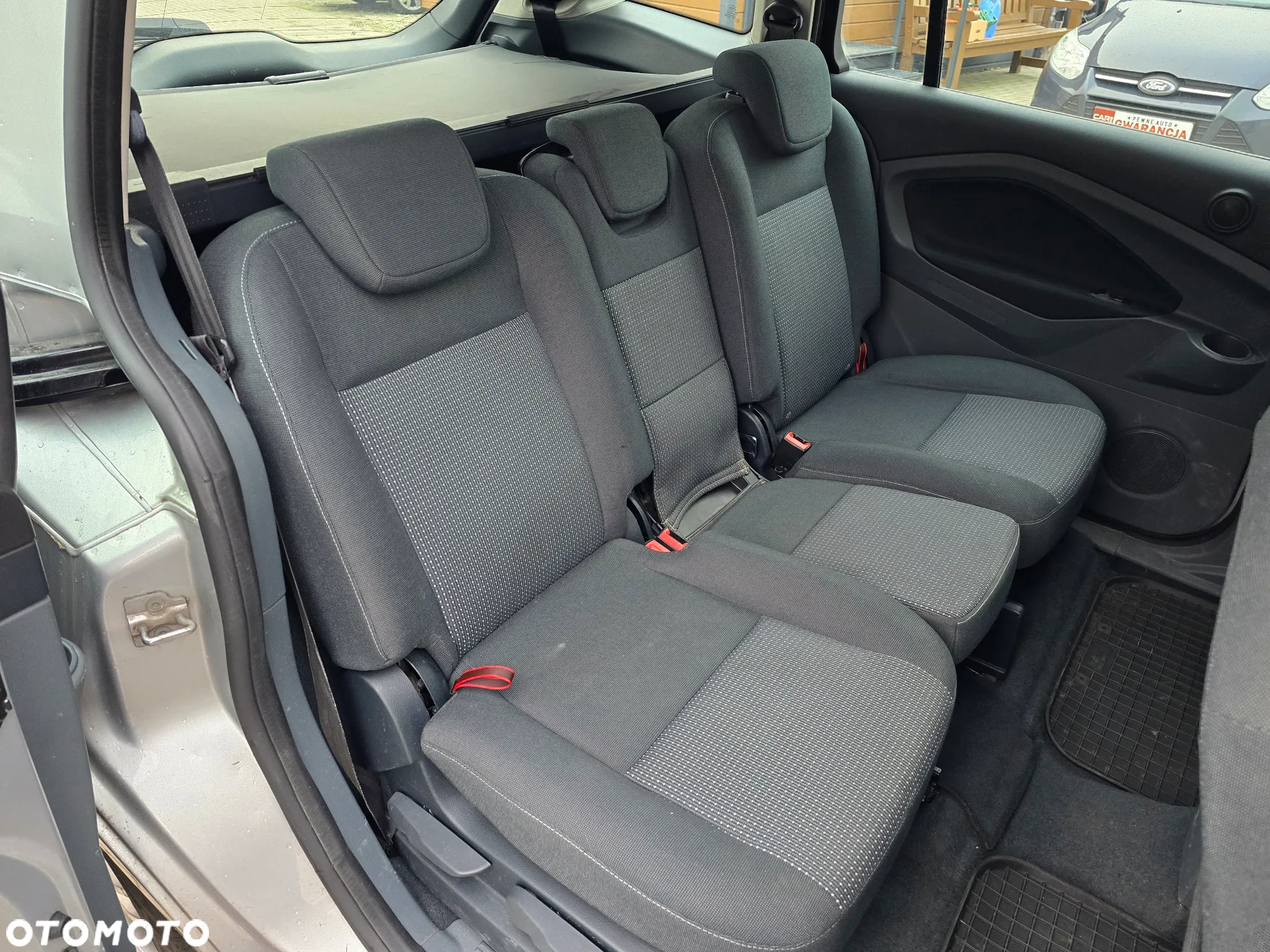Ford Grand C-MAX - 14