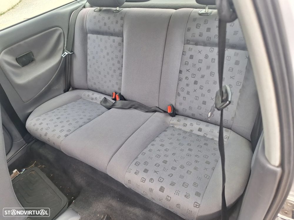 SEAT Ibiza 1.4 Mpi Crono - 4