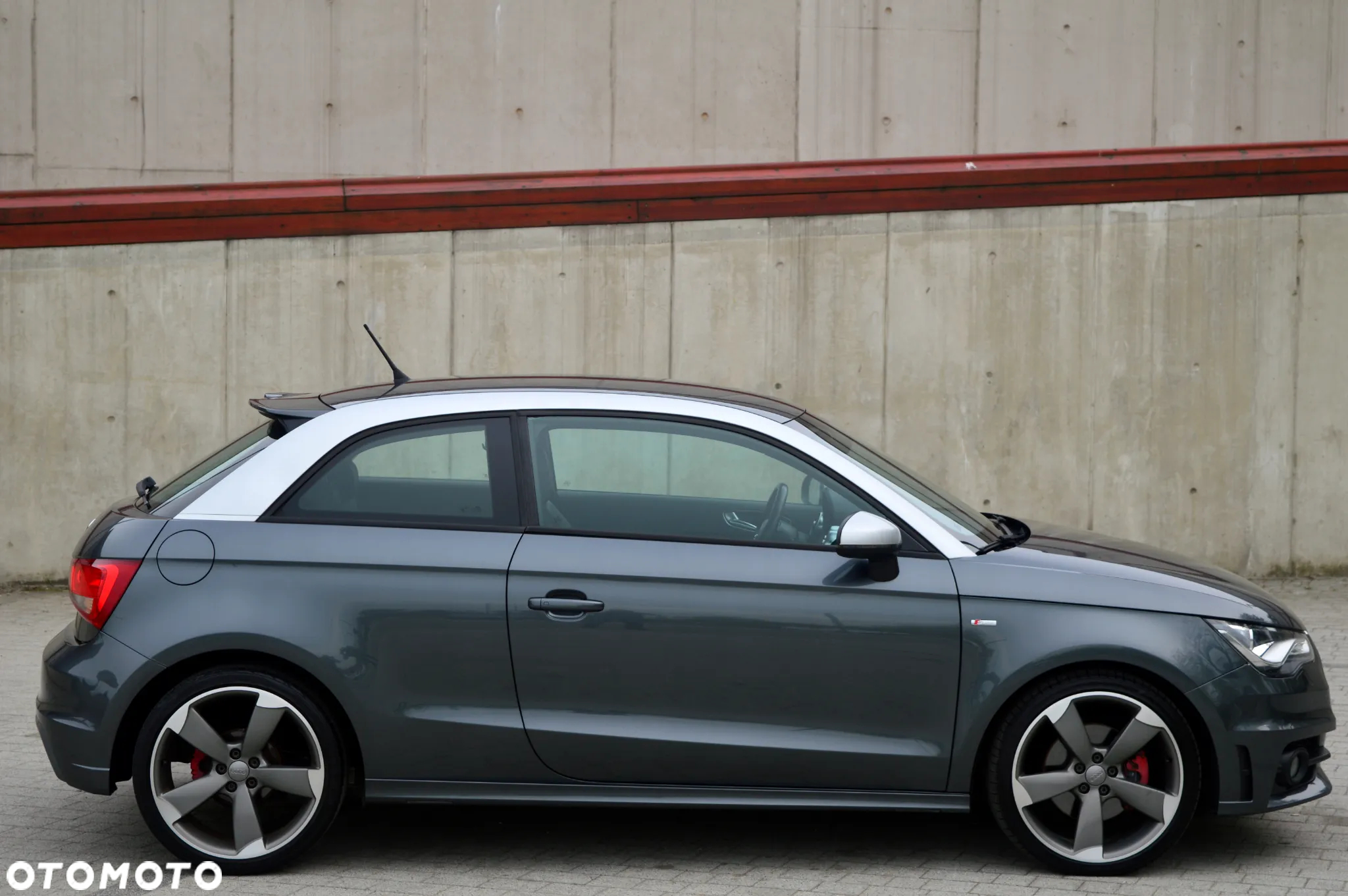 Audi A1 1.4 TFSI S tronic S line Sportpaket - 8