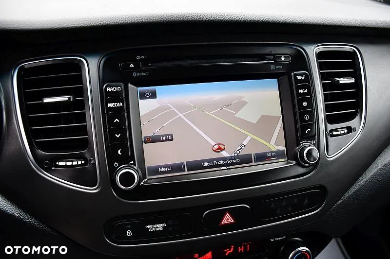 Kia Carens 1.6 GDI S 7os - 15