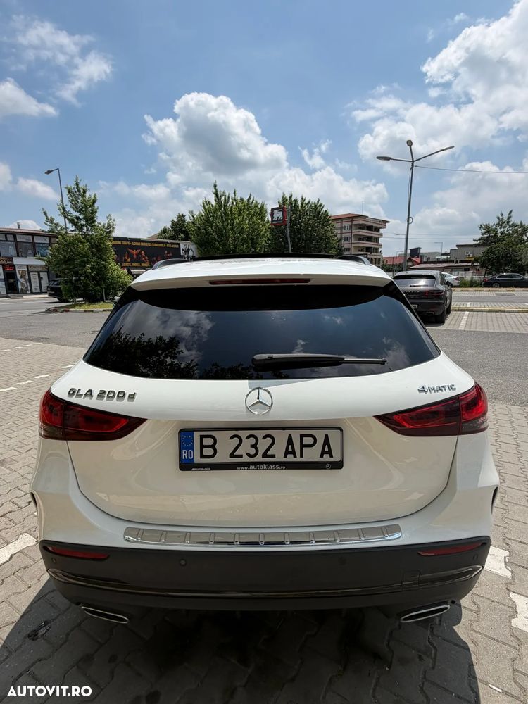 Mercedes-Benz GLA 200 d 4MATIC Aut. - 6
