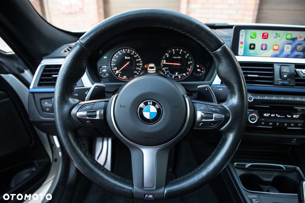 BMW 3GT 330i xDrive M Sport - 19
