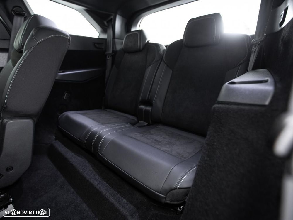 Peugeot E-5008 73 kWh GT - 13