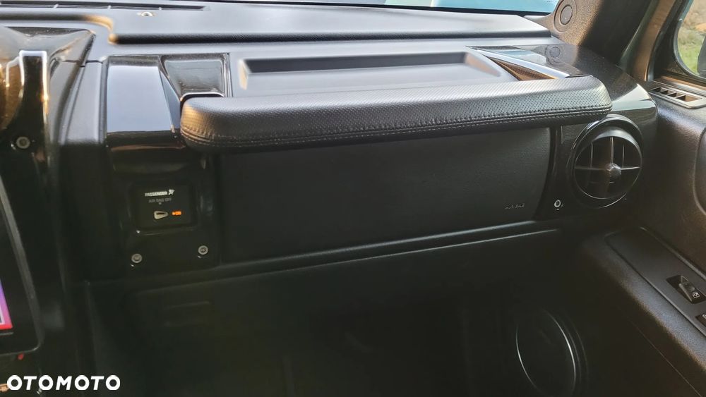 Hummer H2 6.0 V8 - 32