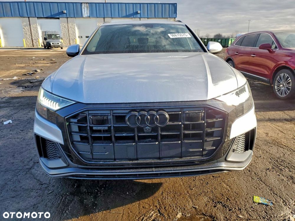 Audi Q8 - 3