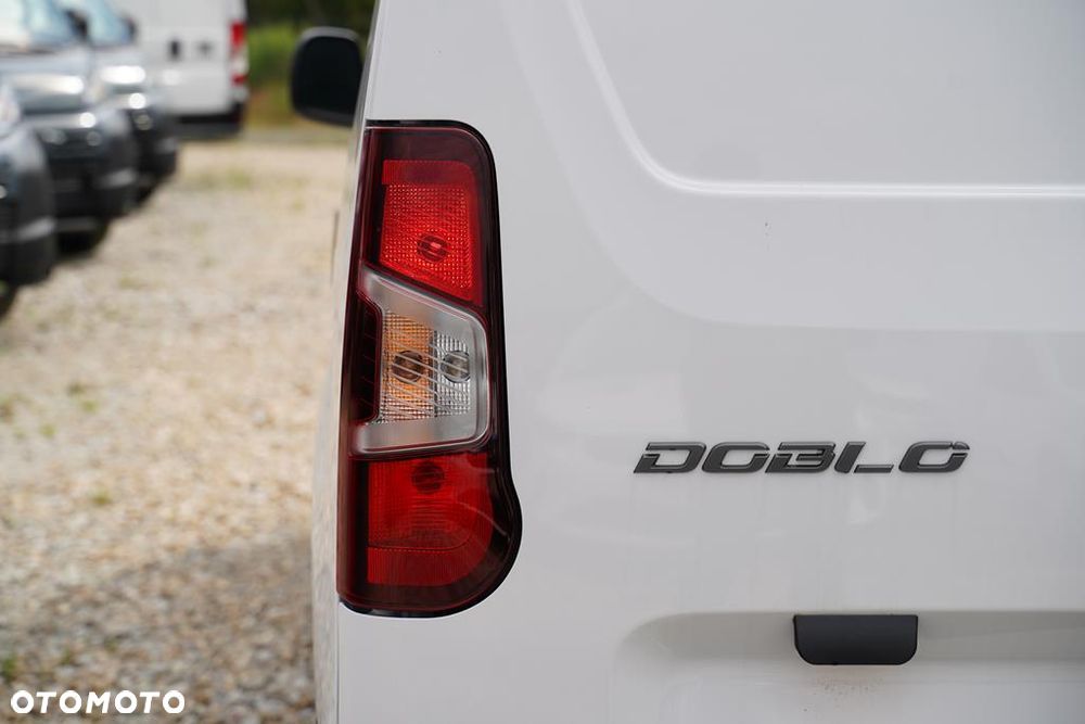 Fiat Nowy Doblo Maxi Van 1.5 BlueHDI S&S L2 - 29