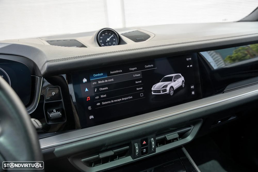 Porsche Cayenne E-Hybrid - 24