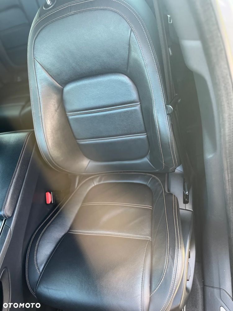 Jaguar F-Pace 20d Portfolio - 25