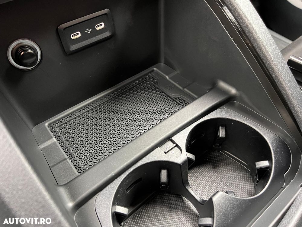 Mercedes-Benz V - 14