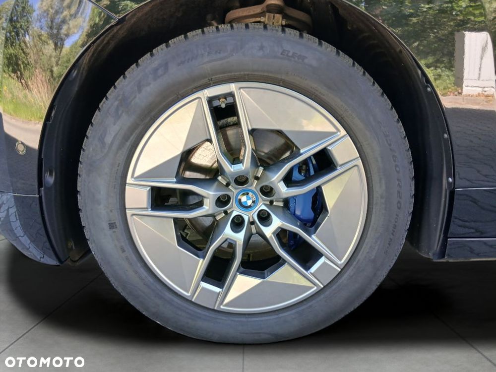 BMW iX xDrive40 76.6kWh - 33