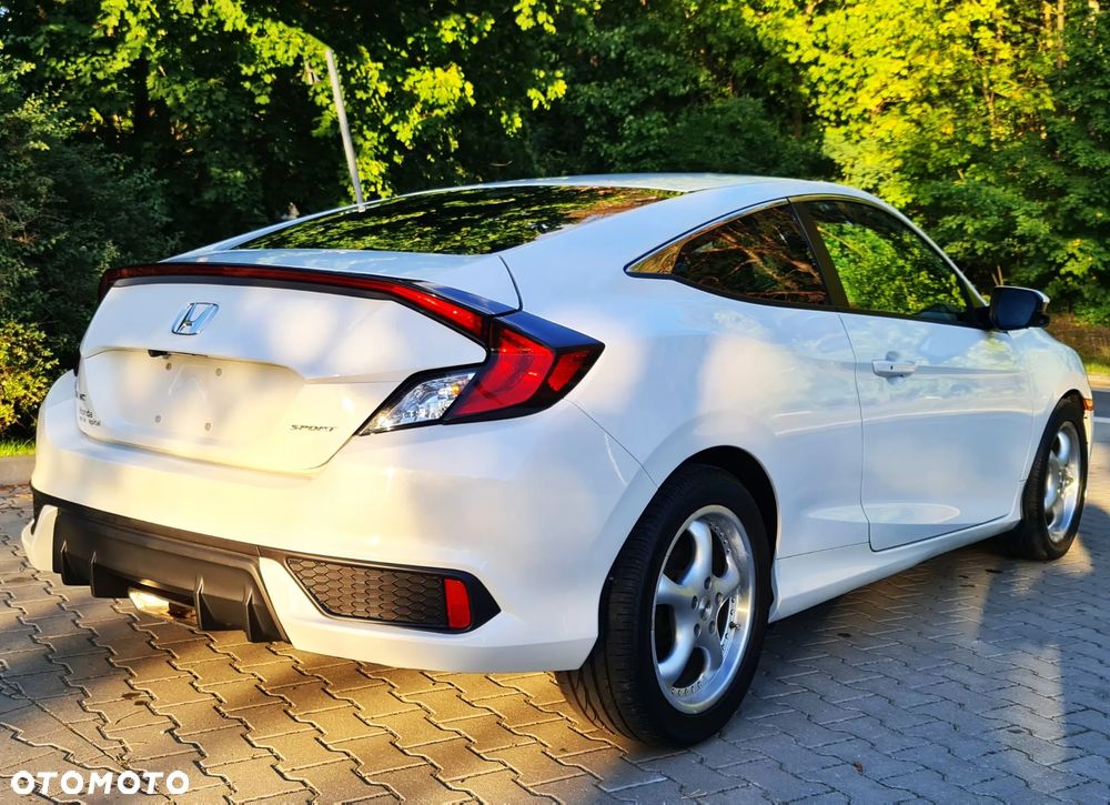 Honda Civic 2020 photo 3