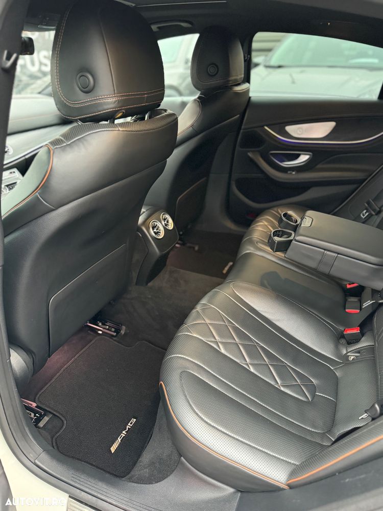 Mercedes-Benz CLS - 16