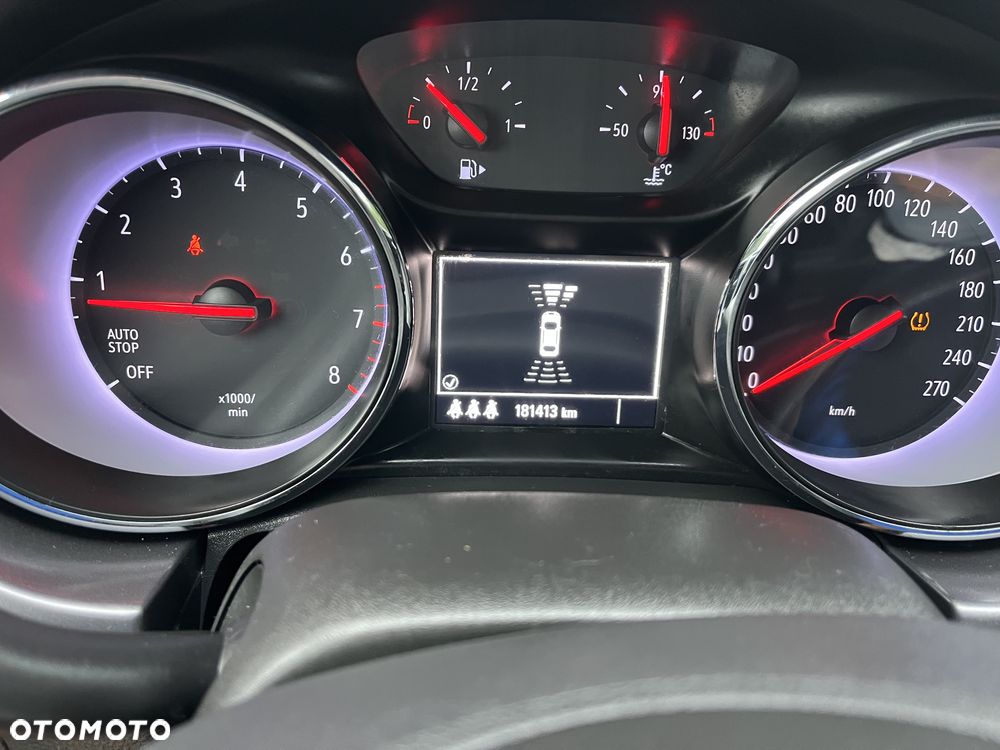 Opel Astra 1.4 Turbo Edition - 24