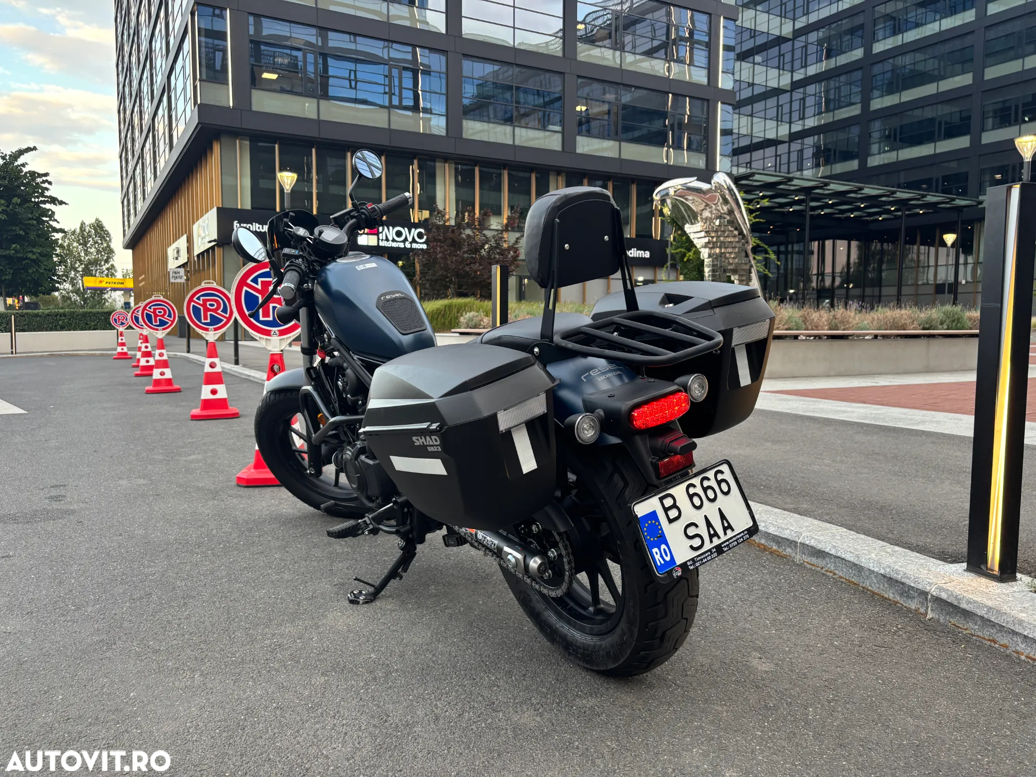 Honda CMX 500 Rebel - 3