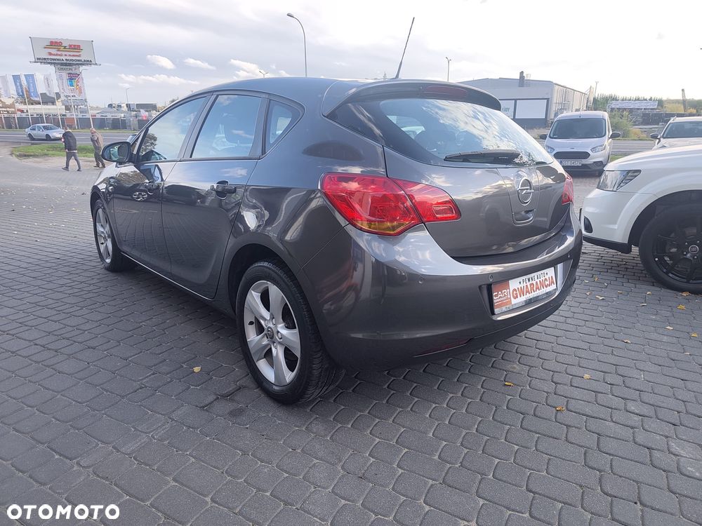 Opel Astra - 7